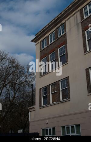 Gregory House, Stanley Gardens, East Acton, Londres, Royaume-Uni Banque D'Images