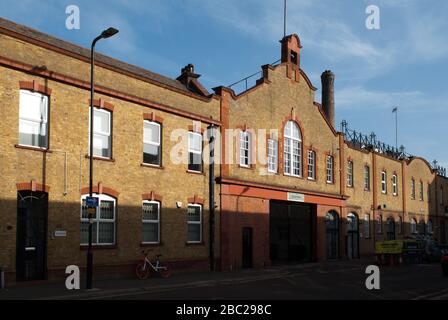 W & G du Cros Limited car Factory Warple Mews Warple Way, East Acton, Londres, Banque D'Images