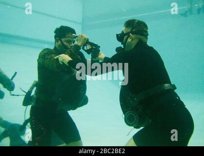 Les bérets verts affectés au 2ème Bataillon, 1ère Groupe des Forces spéciales (aéroporté), ont mené un exercice d'entraînement avec les Forces spéciales du Para indien (3). Banque D'Images