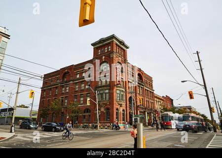 Queen St West, avenue Gladstone, Toronto Banque D'Images