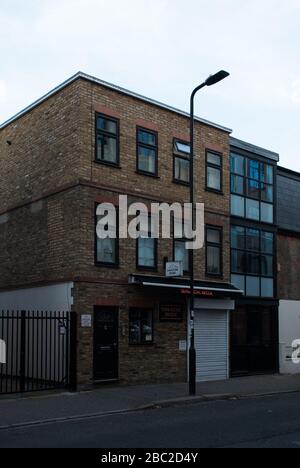 Snack Box OSL Overstone House Building on Wimple Way, East Acton, Londres, Banque D'Images