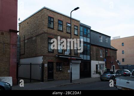Snack Box OSL Overstone House Building on Wimple Way, East Acton, Londres, Banque D'Images