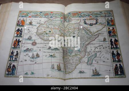 atlas de Grooten, en bbeschryving de werelt, dans le welck 't aerdryck, de zee, en hemel, wort vertoont en beschreven, par Joan Blaeu (1596-1673), Amsterdam, 1665 - cartes de l'Afrique Banque D'Images