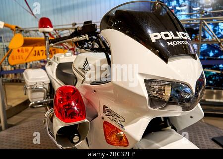 Moto de police prête à être livrée à Tokyo Banque D'Images