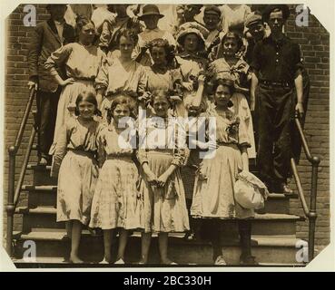 Groupe de filles et de femmes, Aragon Mills, Rock Hill, S.C. Banque D'Images