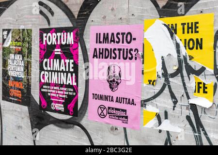 Extinction Rebellion Finlande affiche de protestation contre l'acquisition par Fortum du fournisseur allemand d'énergie uniper la production d'énergie au charbon dur Banque D'Images