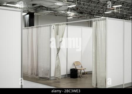 Secaucus, NJ, États-Unis. 2 avril 2020. 2 avril 2020 - Secaucus, NJ, États-Unis: Field Medical Station au Meadowlands exposition Center. Crédit: Michael Brochstein/ZUMA Wire/Alay Live News Banque D'Images