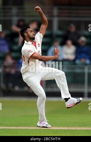 L'Ajmal Shahzad de Lancashire est en action Banque D'Images