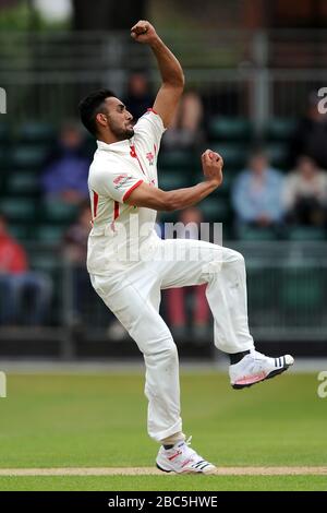 L'Ajmal Shahzad de Lancashire est en action Banque D'Images