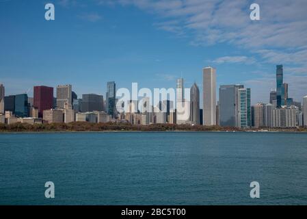 Vue sur le centre-ville de Chicago, la troisième ville la plus peuplée des États-Unis. Banque D'Images