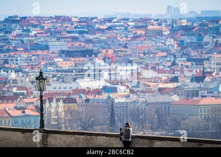 Place sans peuplement du Château de Prague, république tchèque, pendant le carême du Covid-19 Banque D'Images