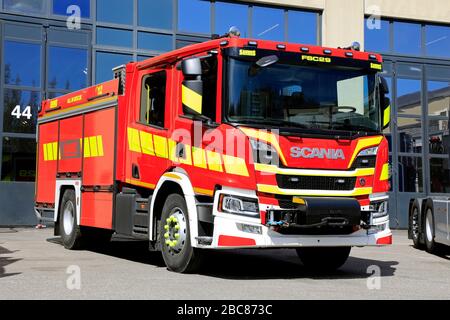 New Scania P CrewCAB Fire Truck on Scania Suomi 70 ans anniversaire événement, tenu pendant Transport-Logistique 2019. Helsinki, Finlande. 9 mai 2019. Banque D'Images