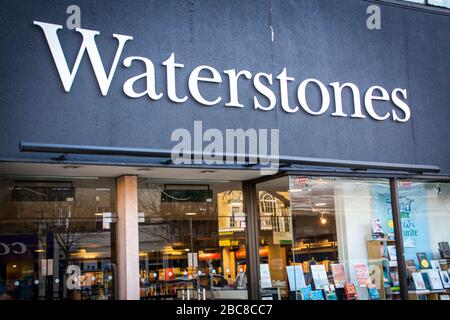 Waterstones, emblématique marque britannique High Street Bookshop - logo extérieur / signalisation - Londres Banque D'Images