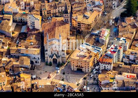 Photo aérienne, cath. Église de Saint-Bartholomew, Església parroquial de Sant Bartomeu de Sóller, Sóller, Europe, Iles Baléares, Espagne Banque D'Images