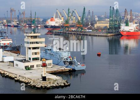 Port de Varna, province homonyme, Bulgarie Banque D'Images
