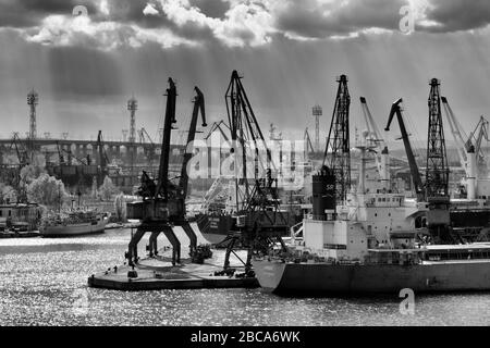 Port de Varna, province homonyme, Bulgarie Banque D'Images