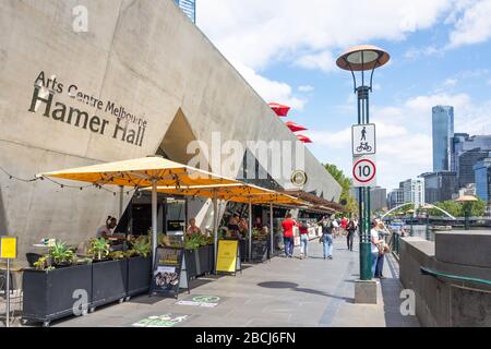 Restaurant Bombini au Hamer Hall, Centre des arts de Melbourne, Southbank Promenade, Southbank, Melbourne, Victoria, Australie Banque D'Images