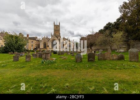 Une sélection de photos prises lors de l'éclusage de Covid 19 dans le Cirencester de l'église paroissiale. C'était la deuxième capitale de l'époque romaine Corinium. Banque D'Images