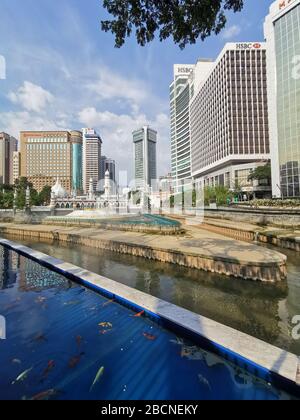 Le dataran merdeka (place Merdeka) est situé dans le centre-ville de Kuala Lumpur. Banque D'Images