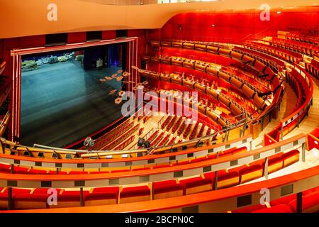Grèce, Athènes: Le Centre culturel de la Fondation Stavros Niarchos, Leof. Andrea Siggrou 364, Kallithea - le théâtre Banque D'Images