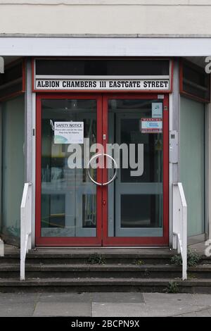 Albion Chambers, 111, rue Eastgate, Gloucester - 4.4.2020 photo d'Antony Thompson - Thousand Word Media, PAS DE VENTES, PAS DE SYNDICATION. Contact pour m Banque D'Images