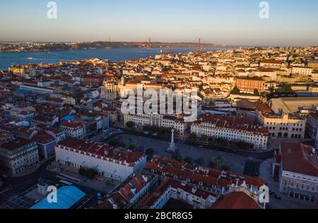 Rossio Square Lisbonne au Portugal, vue aérienne sur la drone Banque D'Images