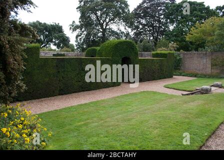 Wakehurst place formel English Garden zat Kew Royal Botanic Gardens, Ardingly, Haywards Heath, Sussex, RH17 6TN Banque D'Images