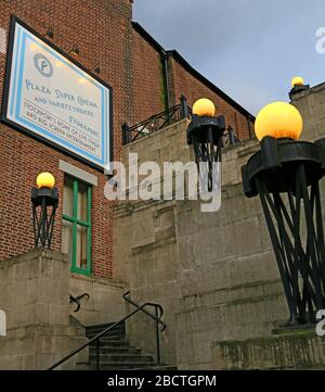 L'éclairage Plaza Cinema Stockport, art déco, Mersey Square, Stockport, Greater Manchester, Angleterre, Royaume-Uni, Royaume-Uni, 1 SP Banque D'Images