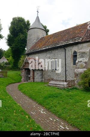 La tour ronde de l'église de la Southease a 900 ans. Southease, Sussex, Royaume-Uni Banque D'Images