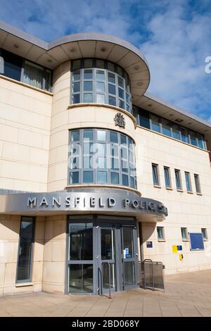 Extérieur du poste de police de Mansfield, Mansfield Notinghamshire Angleterre Royaume-Uni Banque D'Images