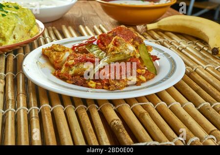 Kashmiri Gaadh, curry de poisson simple de la cuisine Kashmiri et utilise la combinaison des épices Banque D'Images