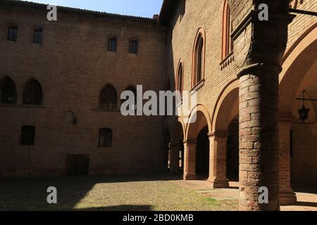 La cour de la forteresse Rocca di San vitale. XV s. Fontanellato. Parme. Émilie-Romagne. Italie Banque D'Images
