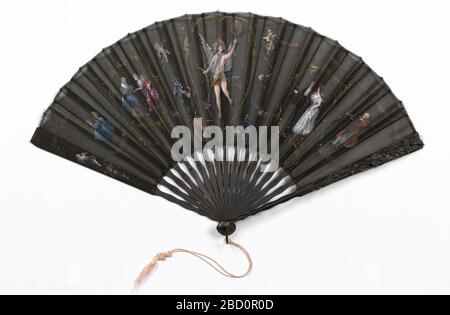 Ventilateur plissé. Recherche en ProgressPleated repliement fan avec une feuille de gaze en soie noire, peinte avec Cupid dans un cadre en forme de coeur au centre, entouré de figures en costumes de différentes périodes et lieux. Bâtons noirs sculptés et peints. Ventilateur plissé Banque D'Images