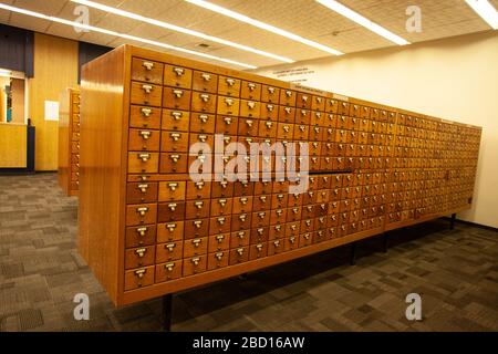 Intérieur de la Bibliothèque nationale d'Israël [Bibliothèque nationale et universitaire juive], Jérusalem, israël Banque D'Images