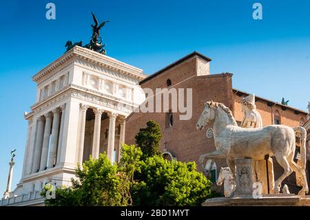 Pollux, Dioskourus au sommet de Cordonata, Campidoglio (colline Capitolin), Rome, site du patrimoine mondial de l'UNESCO, Latium, Italie, Europe Banque D'Images