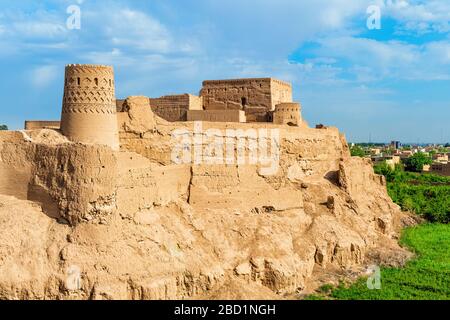 Narin Qaleh (Narin Ghaleh), forteresse de Moybod en brique de boue, Meybod, province de Yazd, Iran, Moyen-Orient Banque D'Images