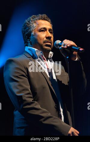 Khaled en spectacle au festival WOMAD, Charlton Park, Royaume-Uni le 28 juillet 2012 Banque D'Images