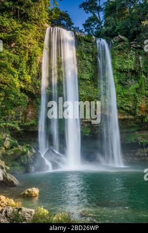 Agua Azul Cascades, Chiapas, Mexique Banque D'Images