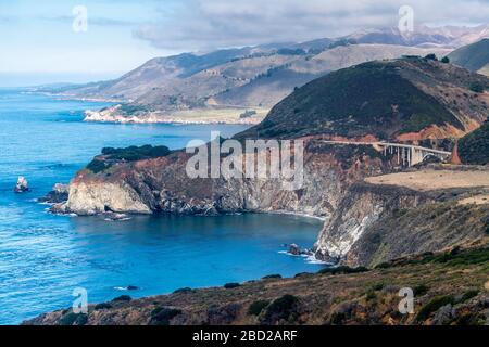 Pont Bixby depuis Hurricane point, Big sur, Californie, États-Unis Banque D'Images