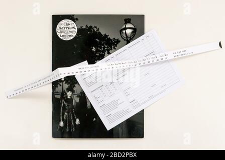 Catalogue Hats J. Lock & Co., publié pour la première fois au Royaume-Uni. Banque D'Images