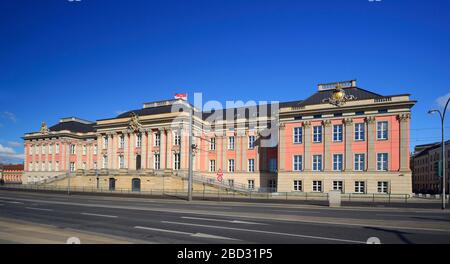 Potsdam City Palace, Potsdamer Bruhl, siège du gouvernement de l'état de Brandebourg, Potsdam, Brandebourg, Allemagne Banque D'Images