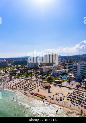 Vue aérienne, baie de baignade de Cala Millor et Cala Bona, région Llevant, Majorque, Ballearen, Espagne Banque D'Images