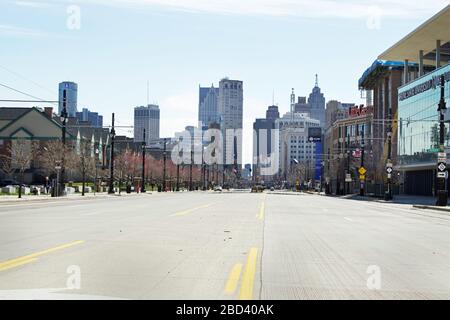 Detroit, Michigan, avril 2020, les rues sont vides après la promulgation de l'ordre d'accueil de 'Stay at Home Order' et appliquées à cause de Coronavirus, Covid -19 scare. Banque D'Images
