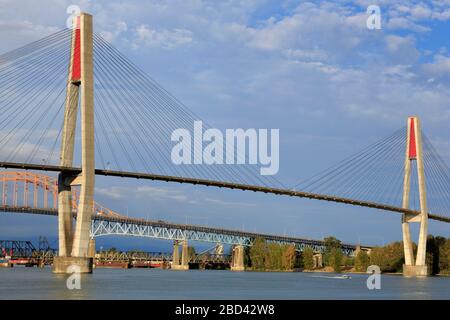 Pont du Skytrain, New Westminster, région de Vancouver, British Columbia, Canada Banque D'Images