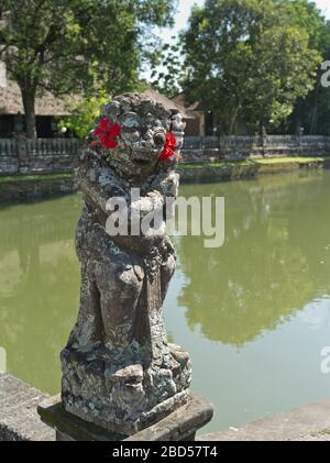 dh Pura Taman Ayun Temple Royal BALI INDONÉSIE statue balinaise idole gardien du Temple Mengwi statues hindou religion asiatique Banque D'Images