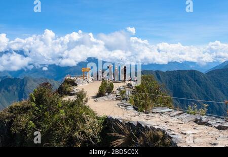 vue incroyable depuis le sommet de la montagne machu picchu Banque D'Images