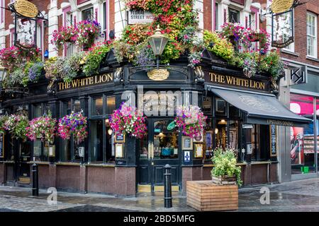 The White Lion Pub à Covent Garden, Londres, Angleterre, Royaume-Uni Banque D'Images