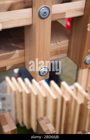 Escalier Esher Stair sans fin, Tate Modern Lawn, Bankside, Londres, 9 TG par drmm Architects Arup Engineered Timber Cross Laminated Timber Banque D'Images