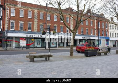 Debenhams Store à Salisbury, dans le Wiltshire. Royaume-Uni avril 2020. Anciennement style et Gerrish, le célèbre grand magasin est un monument célèbre depuis des années. Banque D'Images