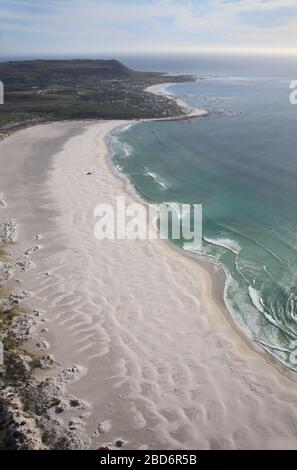 Photo aérienne de Noordhoek Beach en direction de Kommetjie Banque D'Images
